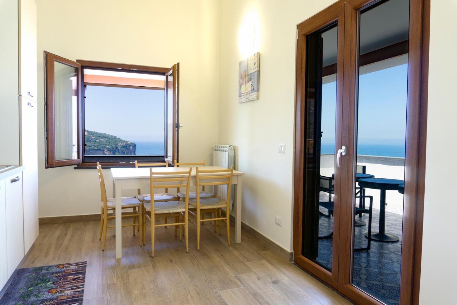 Appartamento In Villa Ariel Vico Equense Exteriör bild