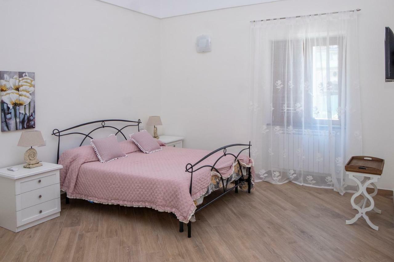 Appartamento In Villa Ariel Vico Equense Exteriör bild